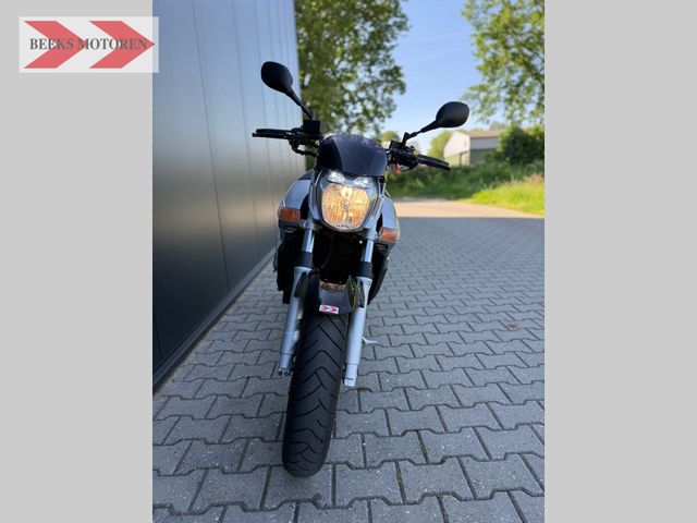 suzuki - gsr-600