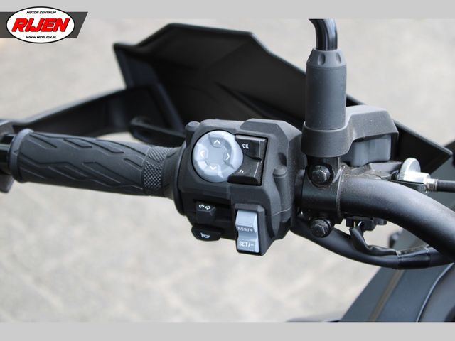 suzuki - gsx-s-1000-gx