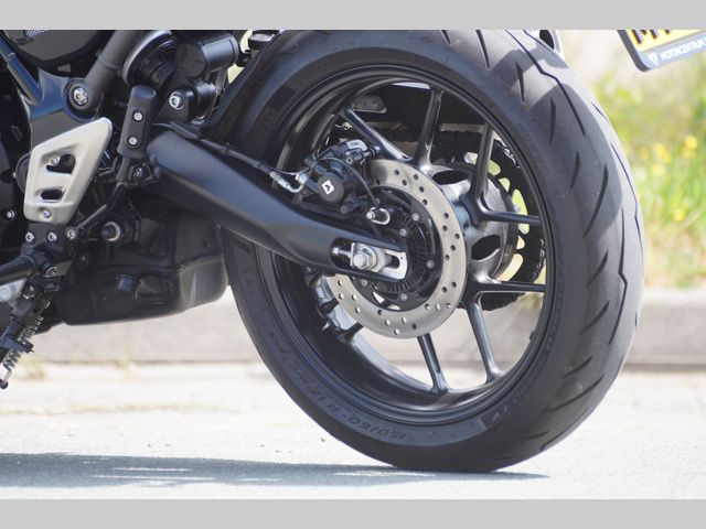 triumph - speed-400