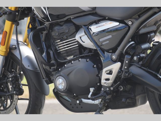 triumph - speed-400