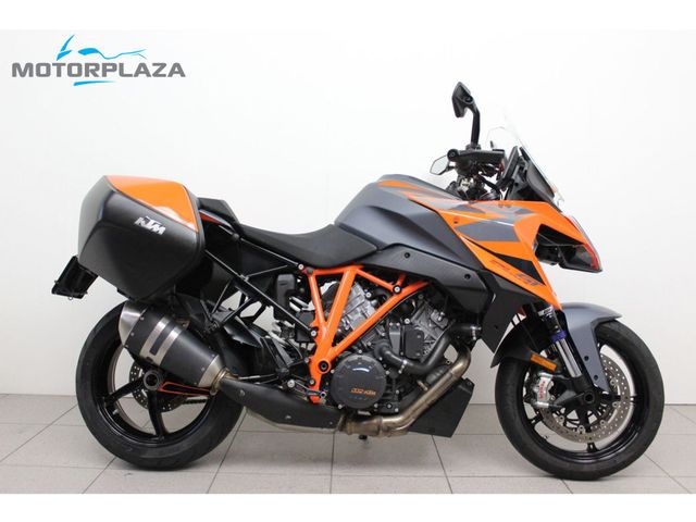 ktm - 1290-super-duke-gt
