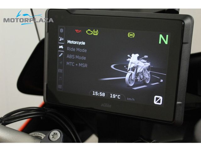 ktm - 1290-super-duke-gt