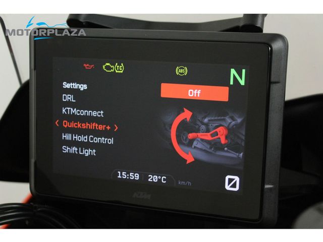 ktm - 1290-super-duke-gt