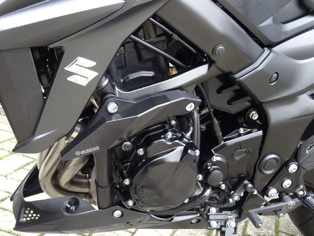 suzuki - gsx-s-750-a