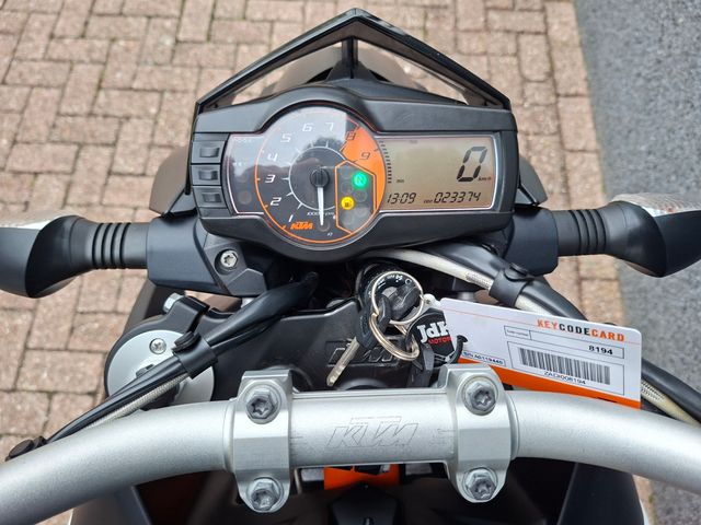 ktm - 690-duke-r