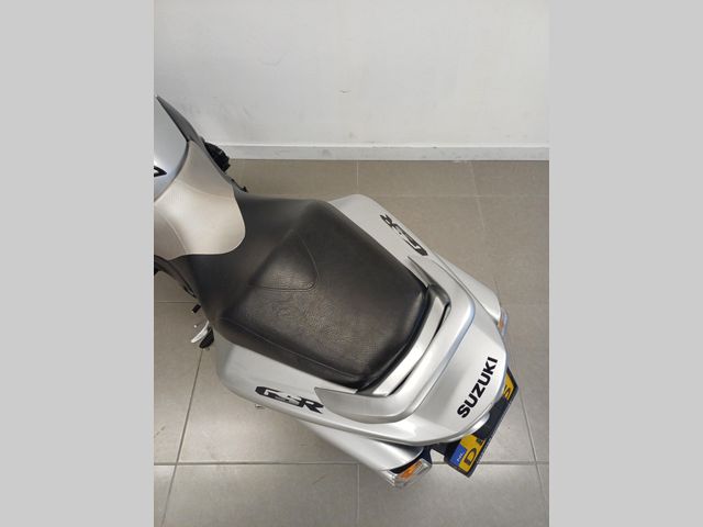 suzuki - gsr-600-a