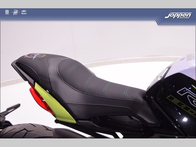 mv-agusta - dragster-800-rr