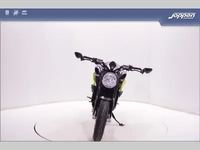 MV AGUSTA DRAGSTER 800 RR – foto 3