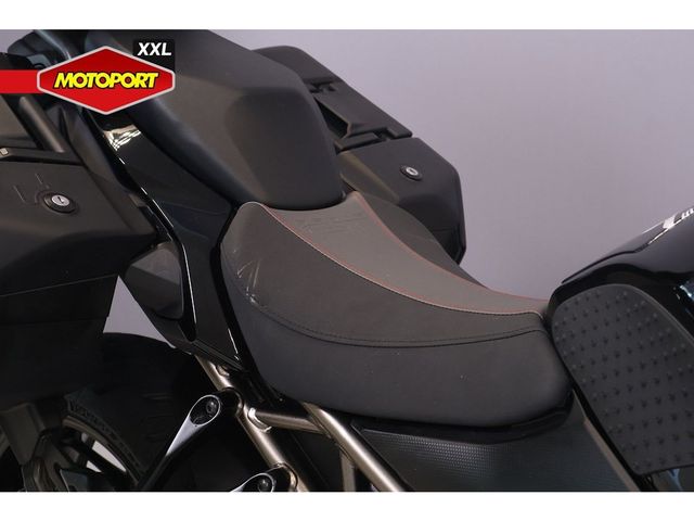suzuki - gsx-s-1000-gt