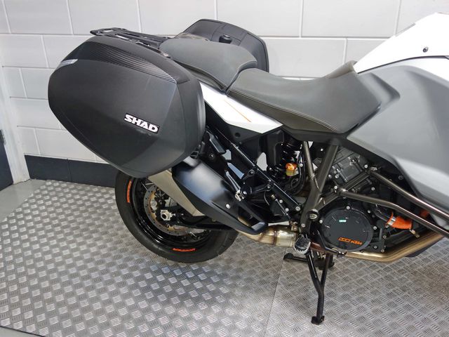 ktm - 1290-super-adventure