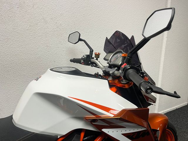 ktm - 1290-super-duke-r
