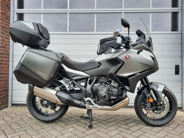 honda - nt-1100-dct