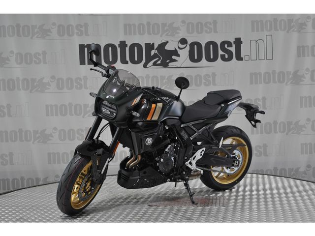 suzuki - gsx-8tt