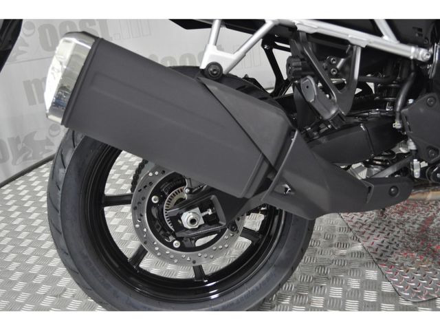 suzuki - v-strom-800