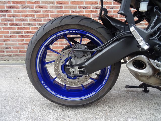 yamaha - tracer-900-abs