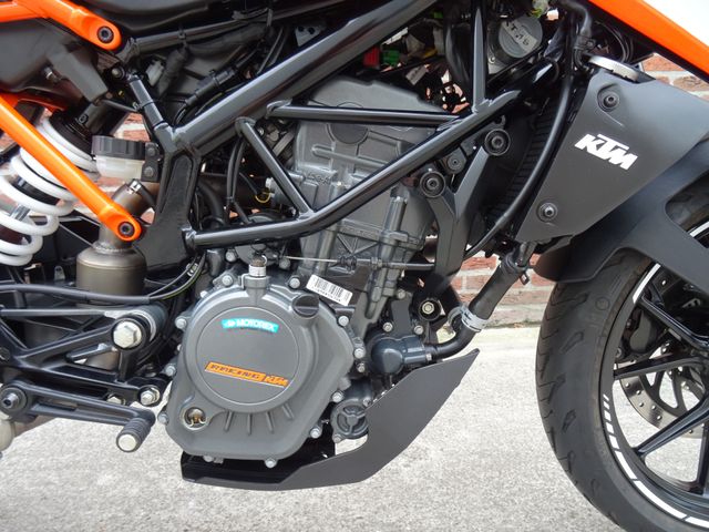 ktm - 125-duke
