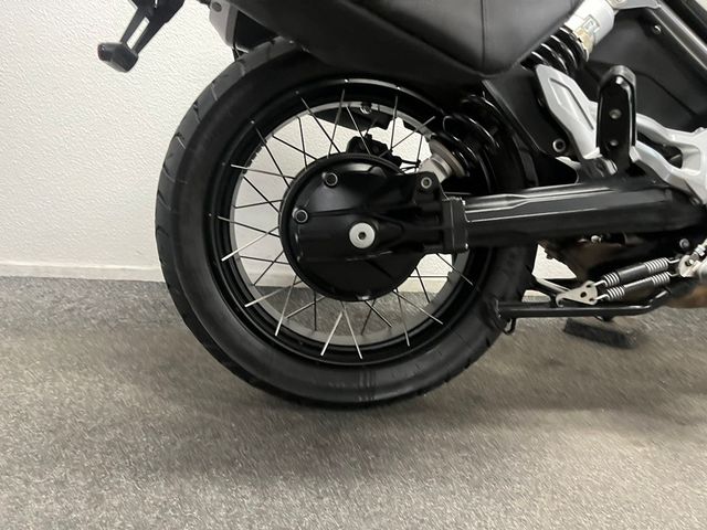 moto-guzzi - v-85-tt-travel