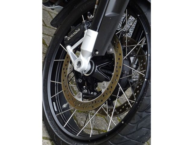 bmw - r-1200-gs-adventure