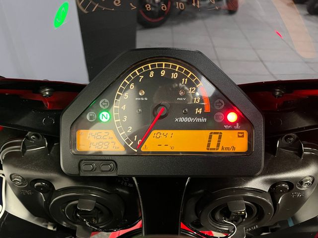 honda - cbr-1000-rr-fireblade