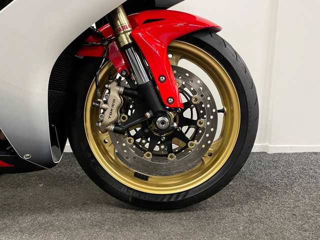 honda - cbr-1000-rr-fireblade