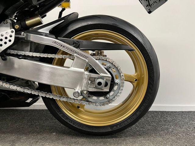 honda - cbr-1000-rr-fireblade