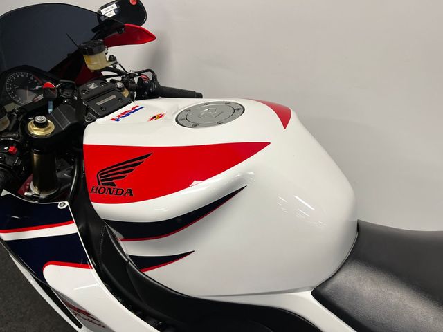 honda - cbr-1000-rr-fireblade