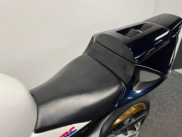 honda - cbr-1000-rr-fireblade