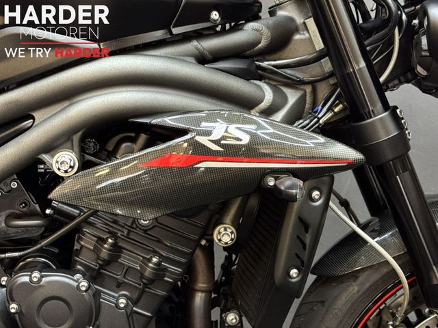 triumph - speed-triple-rs