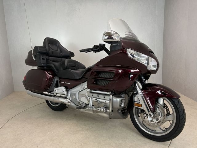 honda - gl-1800-goldwing-abs