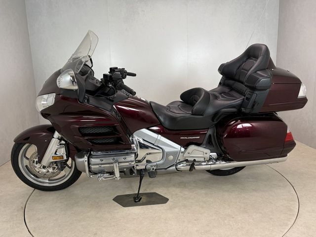 honda - gl-1800-goldwing-abs