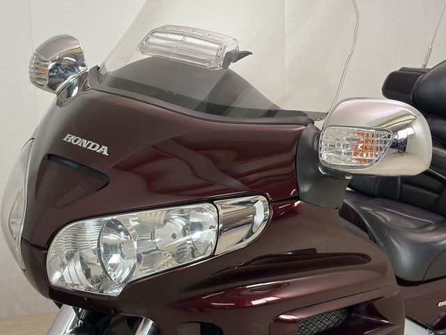 honda - gl-1800-goldwing-abs