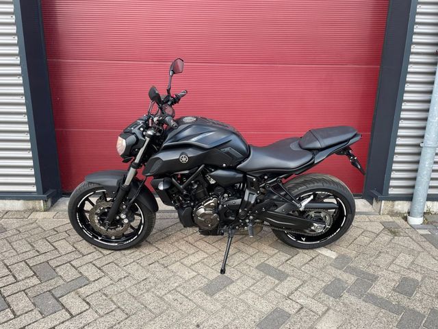 yamaha - mt-07-abs