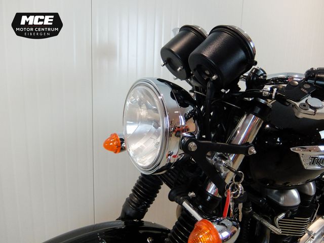 triumph - thruxton