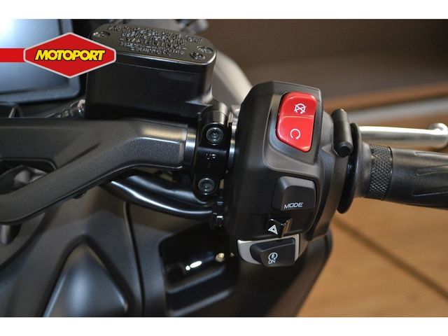 yamaha - tmax-25th-anniversary