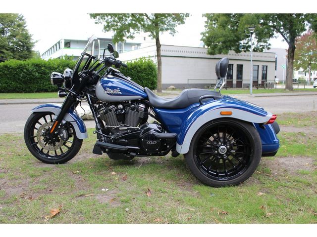 harley-davidson - freewheeler