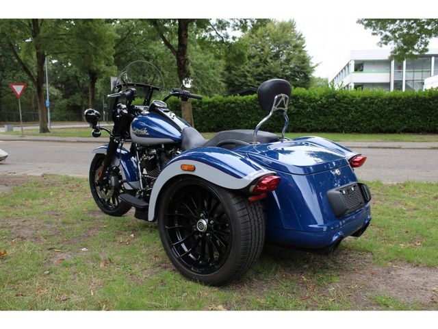 harley-davidson - freewheeler