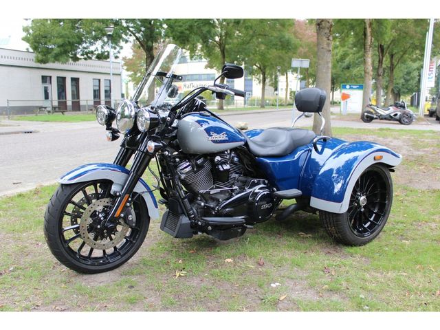 harley-davidson - freewheeler
