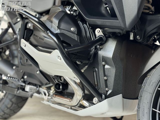 bmw - r-1300-gs-adventure-triple-black