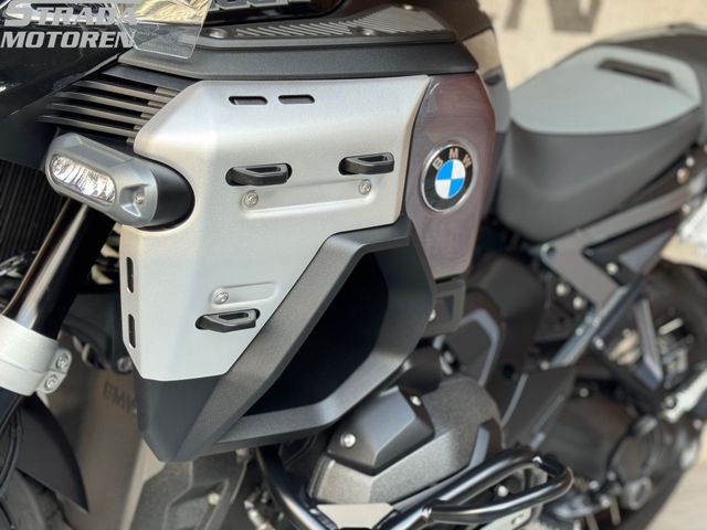 bmw - r-1300-gs-adventure-triple-black