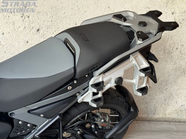 bmw - r-1300-gs-adventure-triple-black