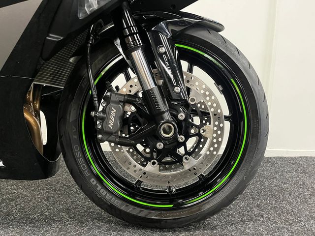 kawasaki - ninja-zx-6r