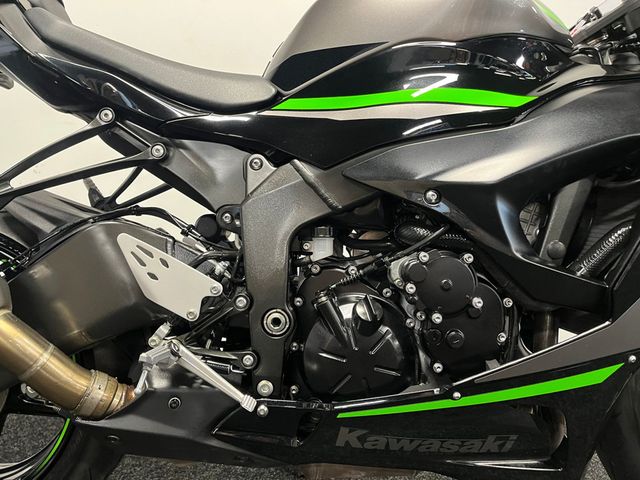 kawasaki - ninja-zx-6r