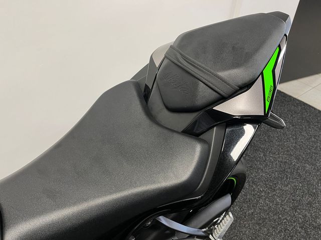 kawasaki - ninja-zx-6r