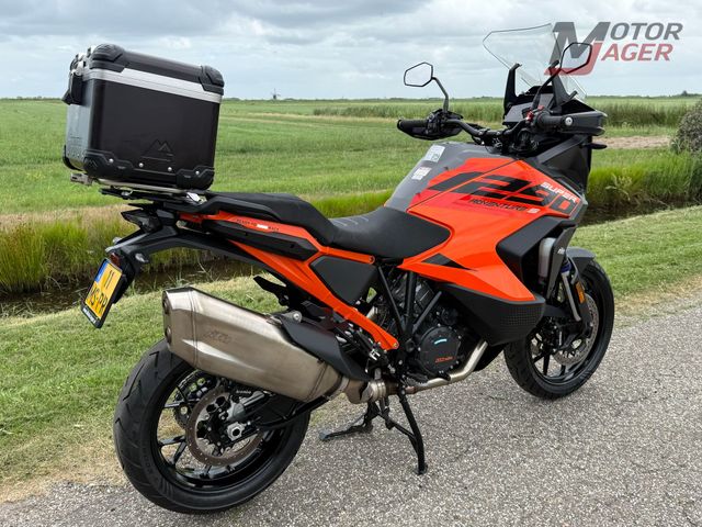 ktm - 1290-super-adventure-s
