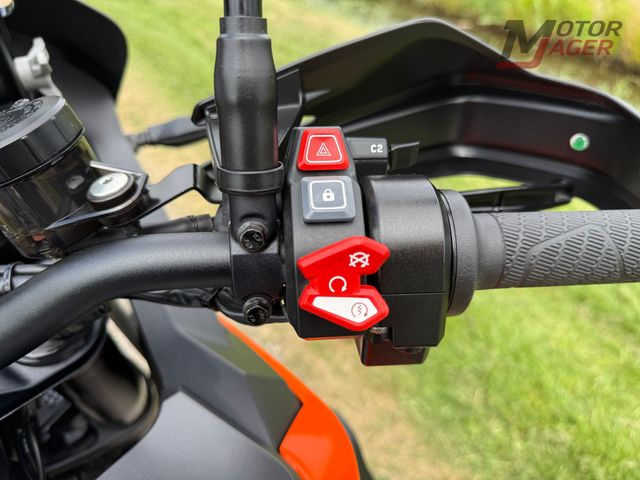 ktm - 1290-super-adventure-s