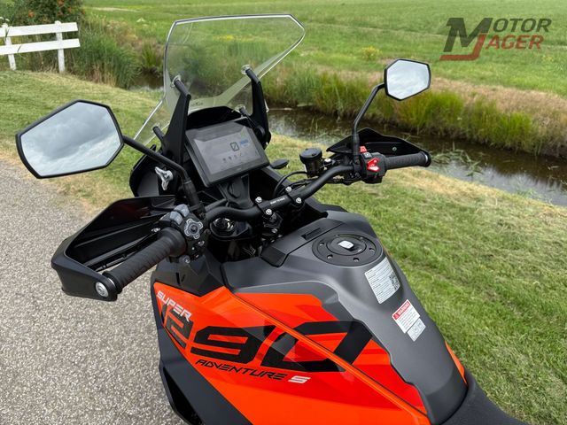 ktm - 1290-super-adventure-s