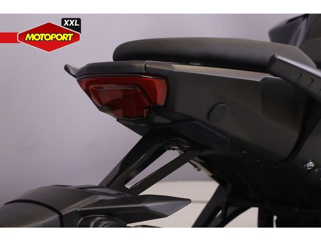 yamaha - tracer-7