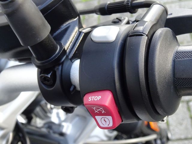 bmw - r-nine-t-scrambler