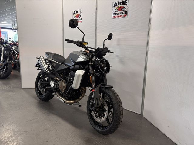 husqvarna - svartpilen-801