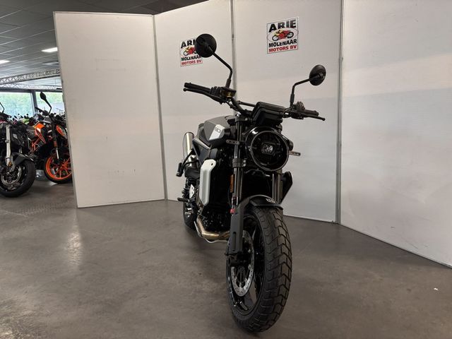 husqvarna - svartpilen-801